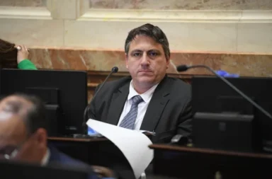 El senador Paoltroni desenmascaró al Gordo Dan: "Sos la casta más rancia de la Argentina"